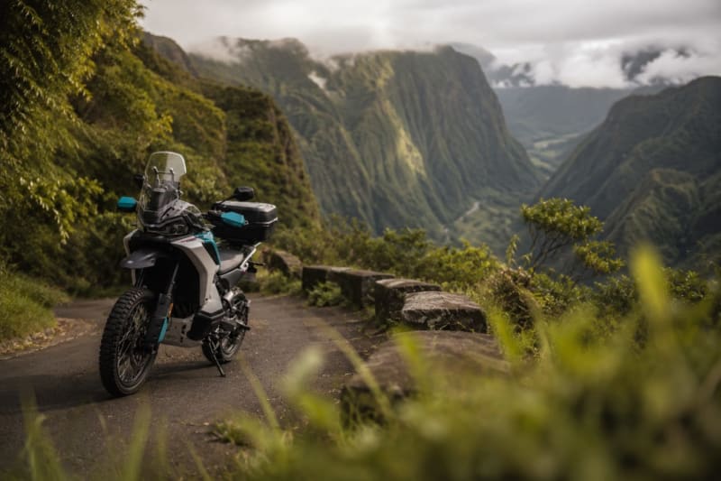 CF MOTO 800 MT-X — location à La Réunion