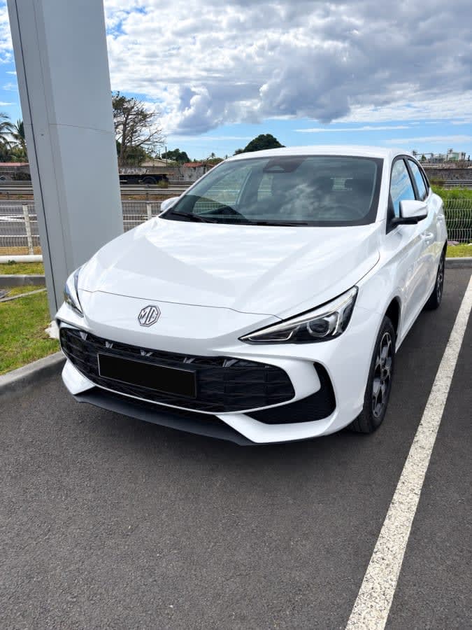 Mg 3 Hybrid — location à La Réunion