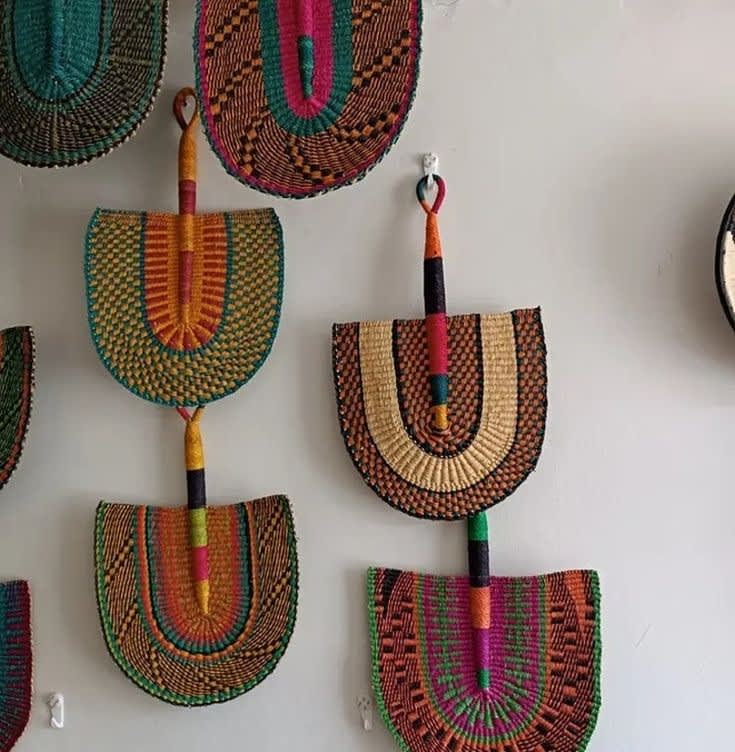 Handwoven Bolga Straw Fan Set – Mauno’s Decor Set of 3 Vibrant Elephant Grass Wall Fans & Functional Art