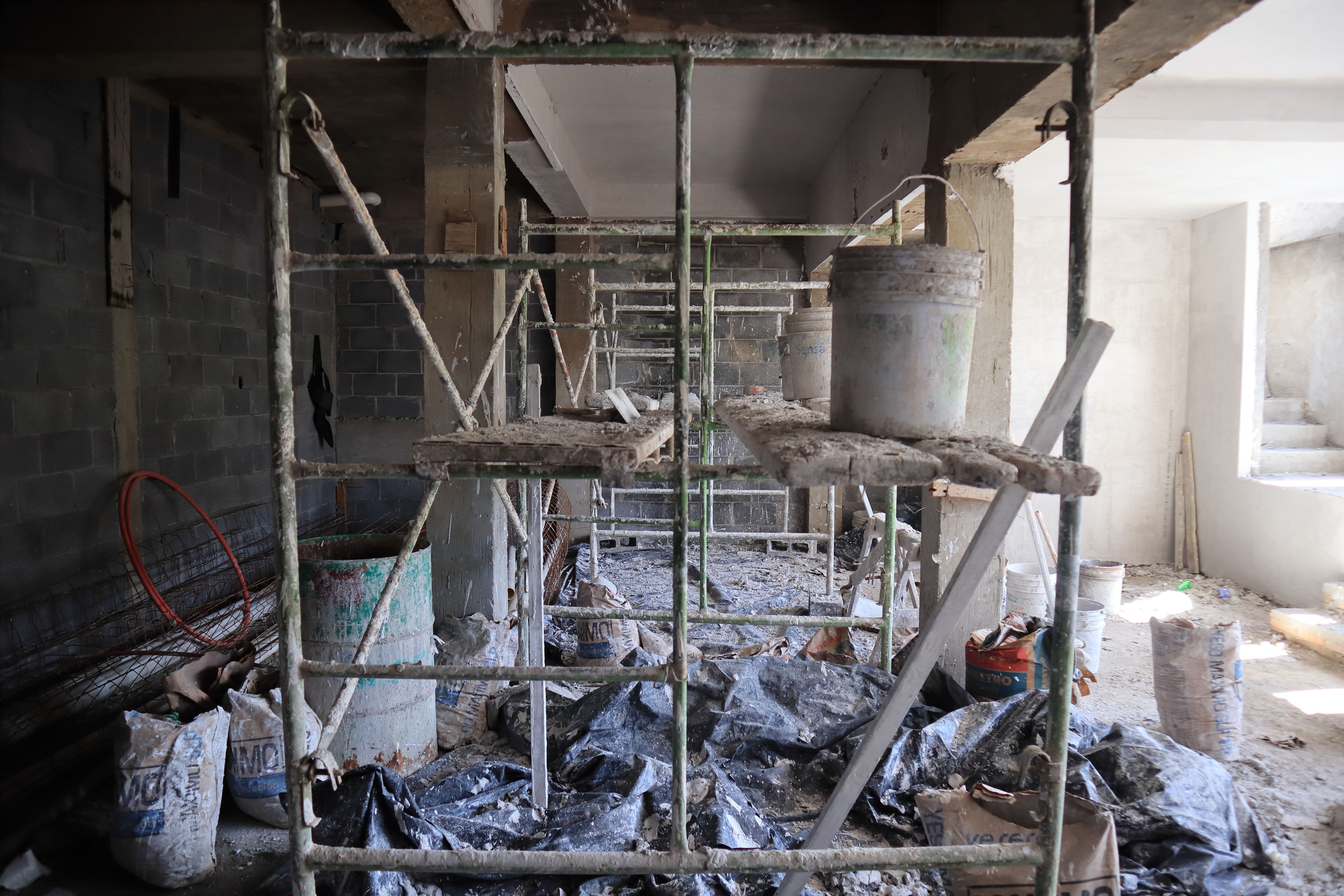 Transición de obra negra a obra blanca