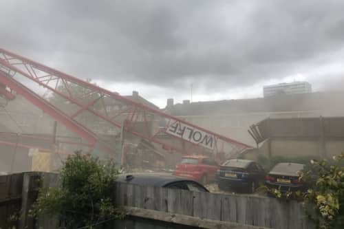 Crane was fully erected before fatal Bow collapse