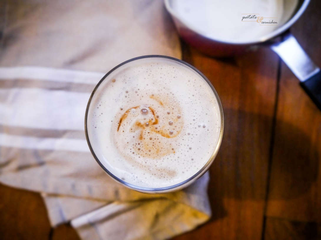 Latte macchiato vegan au caramel