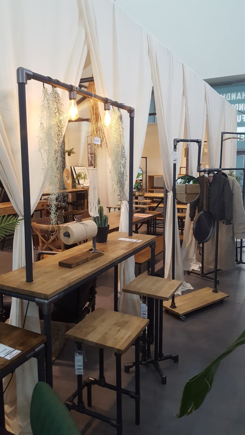 홈씨씨 청라 파이넥트 조명 2