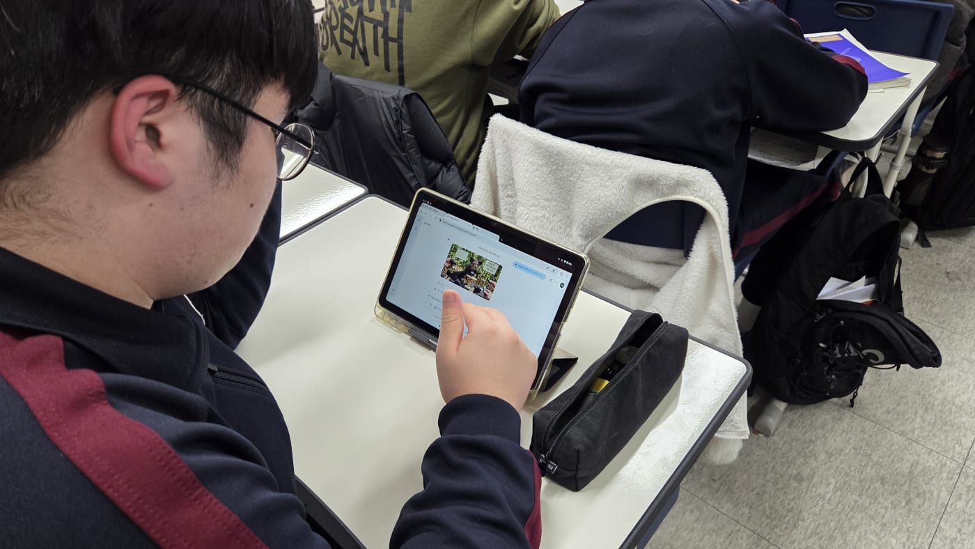 복잡한 개념을 쉽게 전달하기 위해 AI로 만든 서정적인 분위기의 이미지