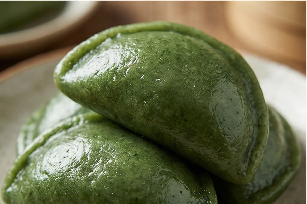 쫄깃한 모시 떡피의 탄성