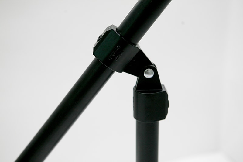 파이넥트 볼트 체결 조인트 클로즈업