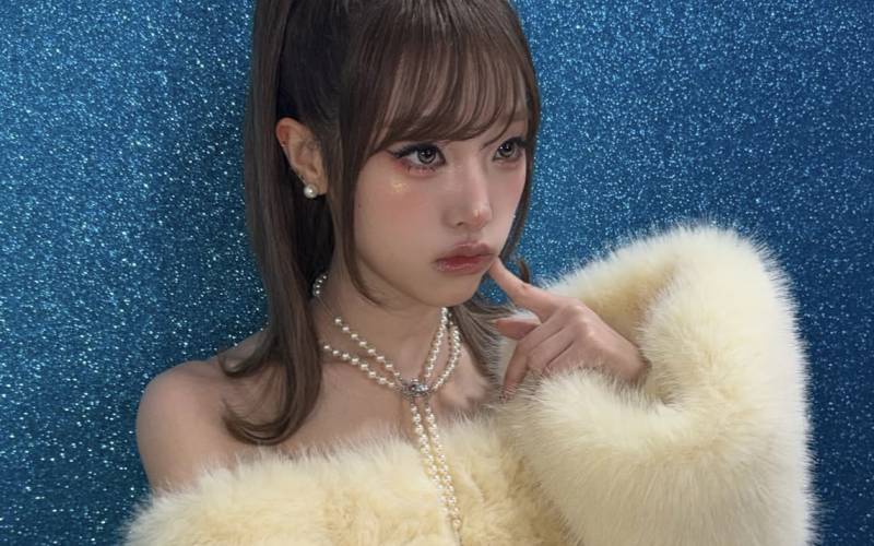 ‘레몬빔’으로 완성한 최예나 메이크업, 얼굴 톤을 살리는 옐로 공식