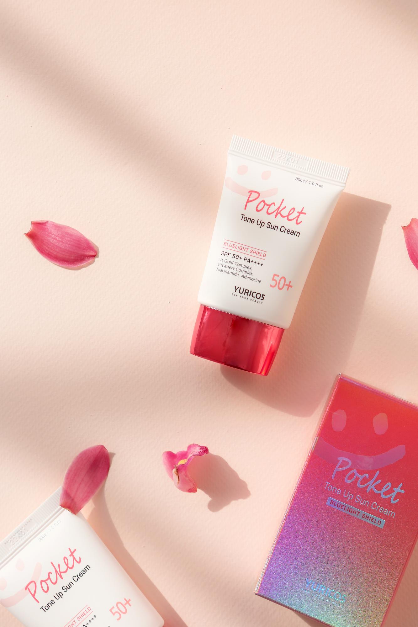 YURICO5's 'Pocket Tone-up Sunscreen' features standout bright pink-toned packaging. It is a practical product with SPF 50+ strong UV and blue light protection.
