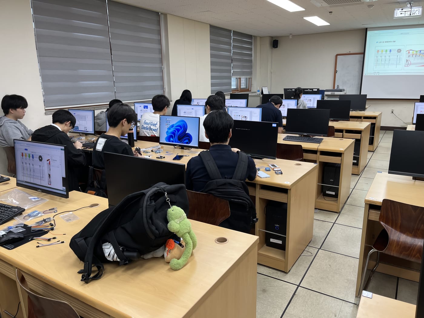 미세먼지 센서의 광학식 측정 원리를 이해하는 과정