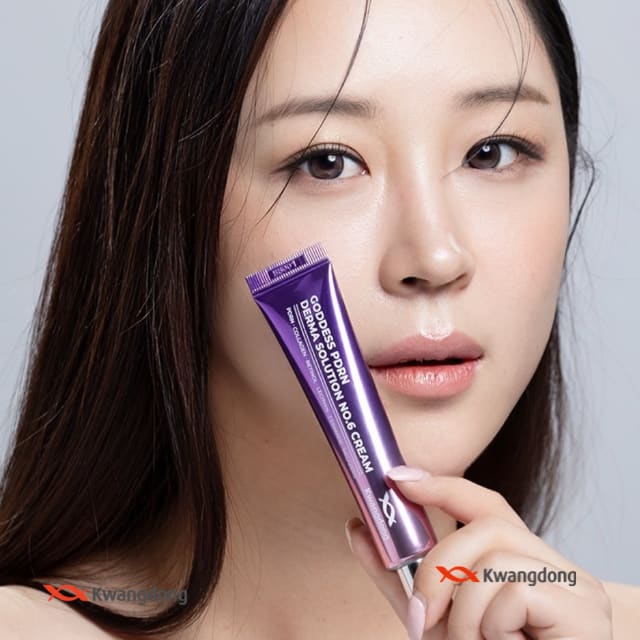 Close-up of Goddess Derma Solution No.6 Cream