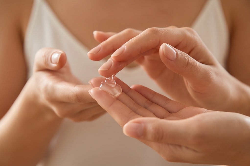Moisture soothing gel texture