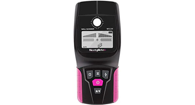 foto do scanner de parede digital preto e rosa da Nicety Meter