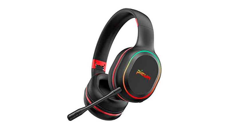 foto de um headset gamer Bluetooth P80S na cor preta com detalhes vermelhos e iluminação colorida