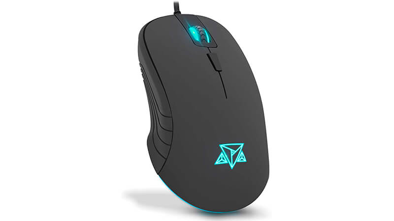 imagem de um mouse gamer Adamantiun na cor preta com iluminação azul