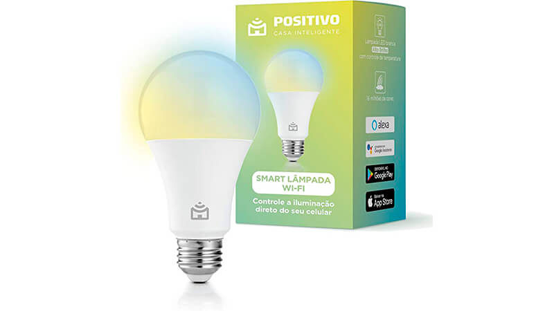 imagem de uma lâmpada inteligente da Positivo ao lado da caixa