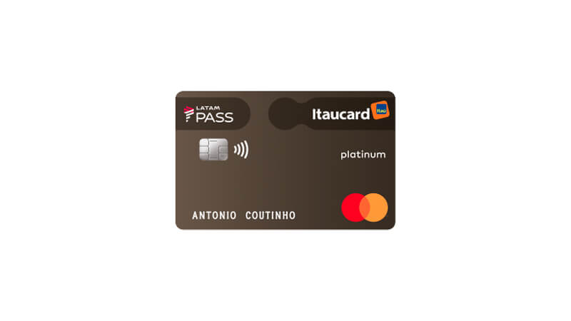 imagem de um cartão de crédito LATAM Pass Itaú Mastercad Platinum