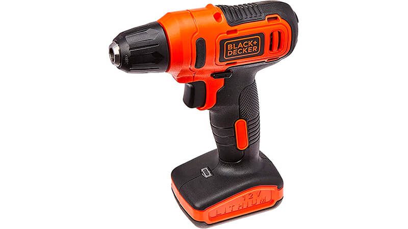 imagem de uma furadeira de impacto BLACK+DECKER