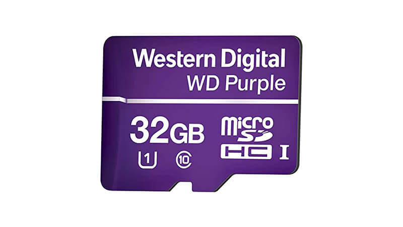 imagem que mostra um cartão de memória de 32GB MicroSD da Western Digital