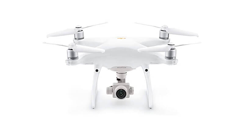 imagem de um drone DJI Phantom 4 com quatro hélices e uma câmera