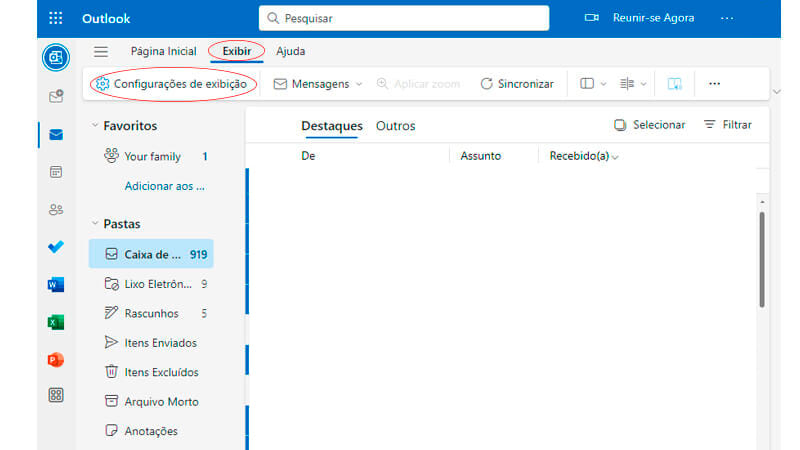 captura de tela da caixa de entrada do Outlook ensinando como acessar as configurações de exibição