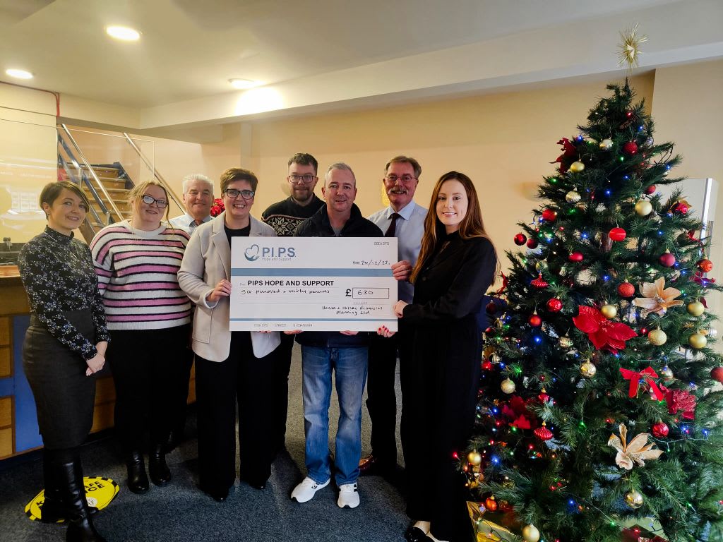 Hanna Hillen's Christmas Endeavours for Local Charities