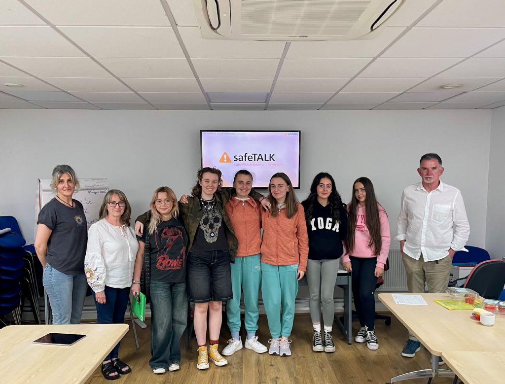 Yew Gen Youth Club Completes safeTALK Training