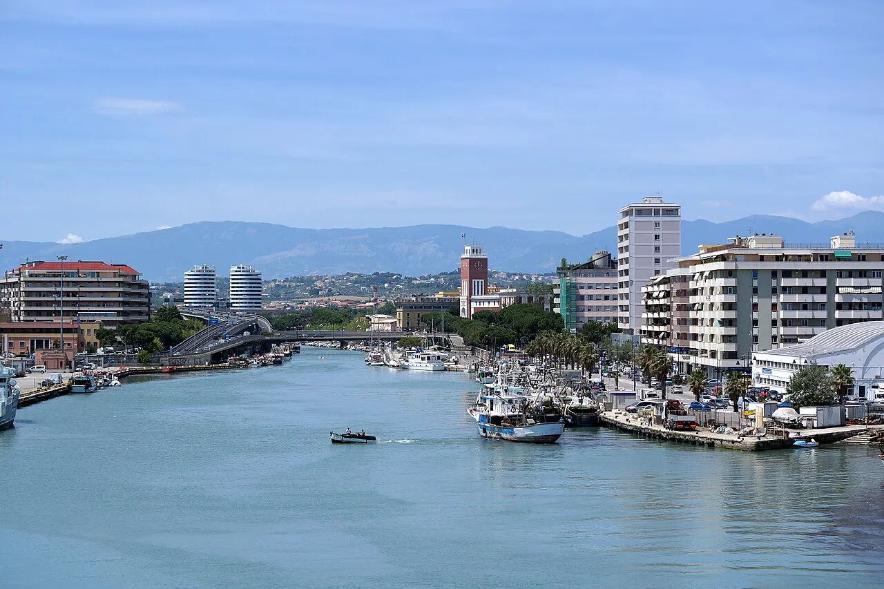 Foce del fiume e Ponte del Mare a Pescara