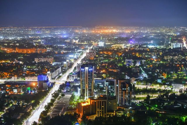 Skyline di Taskent in Uzbekistan
