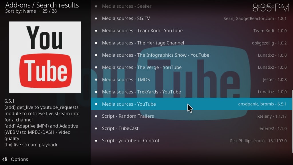 Risultati della ricerca degli add-on in Kodi: un elenco di estensioni con nome, autore e numero di versione, fra cui il client YouTube.