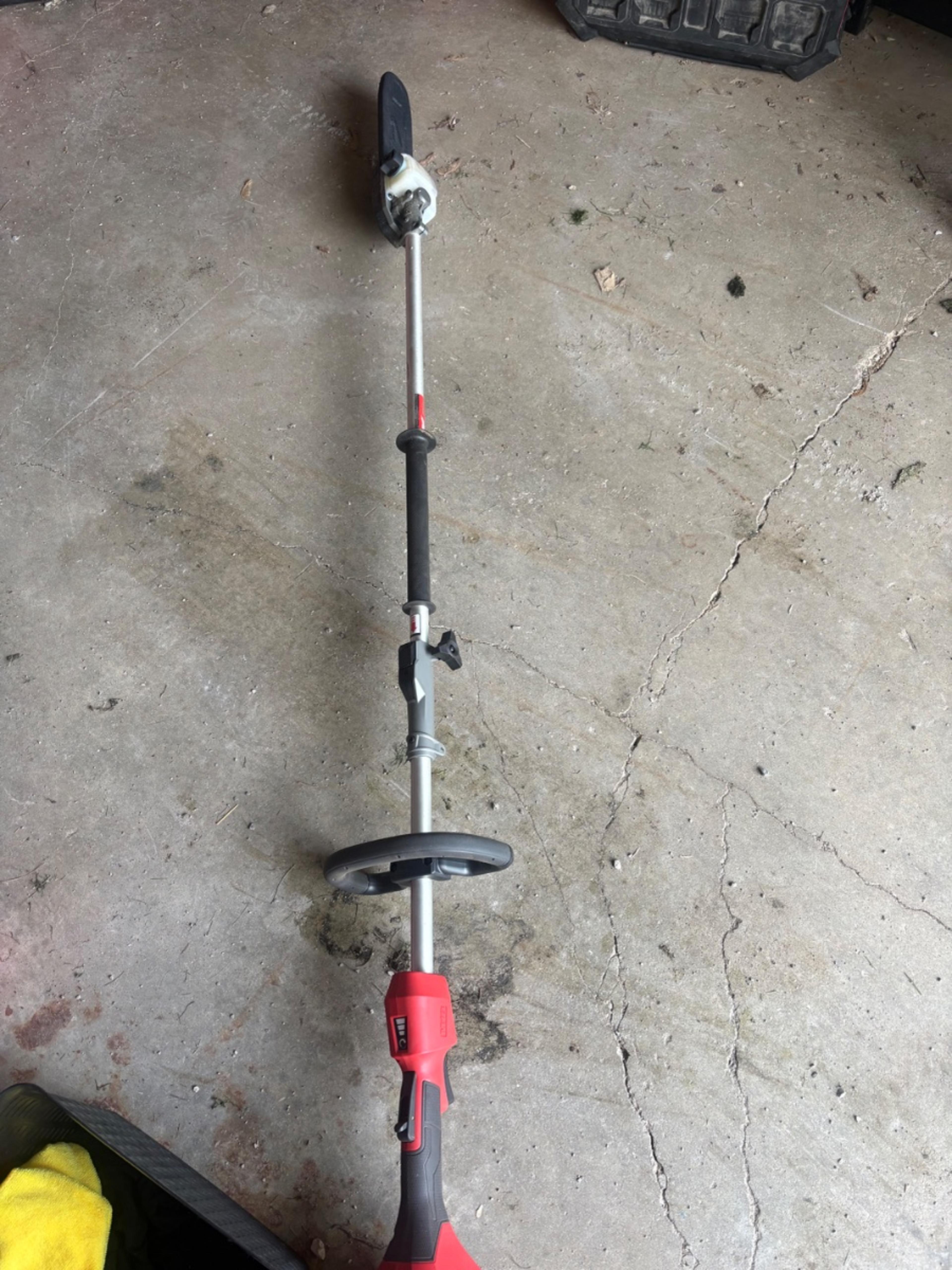 cordless chainsaw pole for rent — toolshare