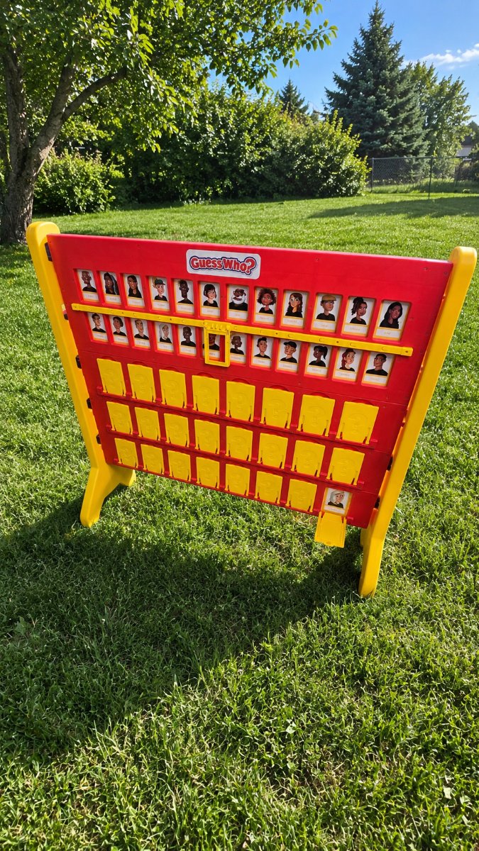 Life size Guess Who — photo 1