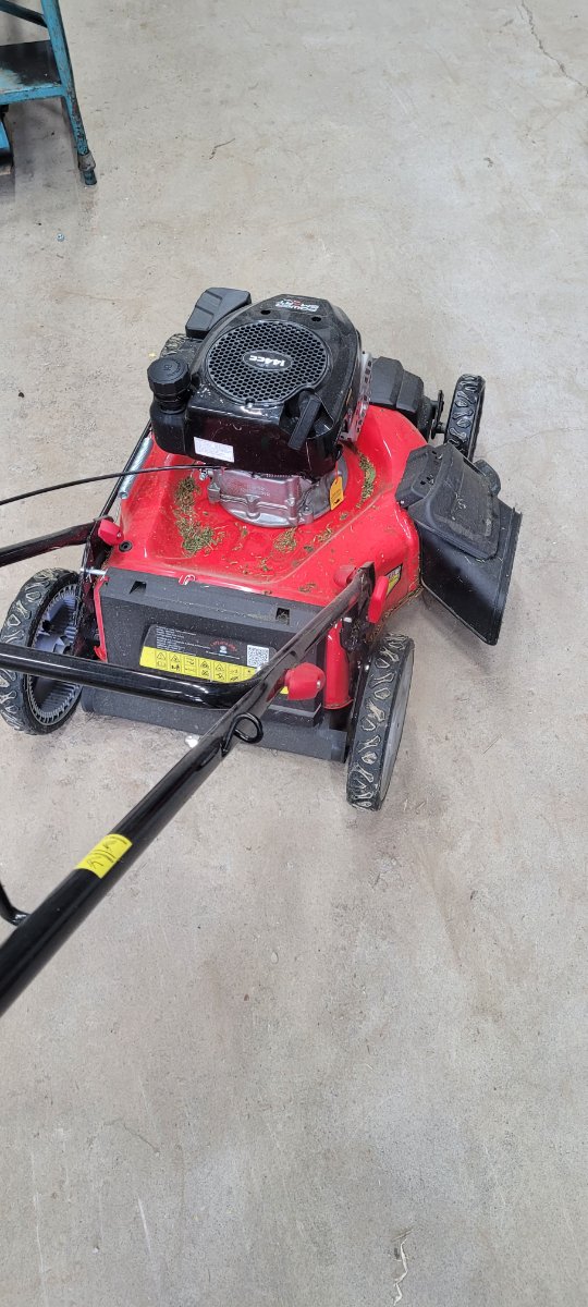Lawnmower 144cc — photo 1