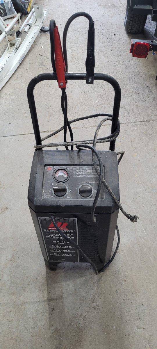 Battery charger - eliminator — photo 1