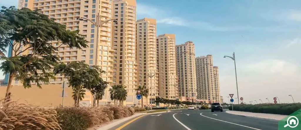 areas in Dubai to buy apartments