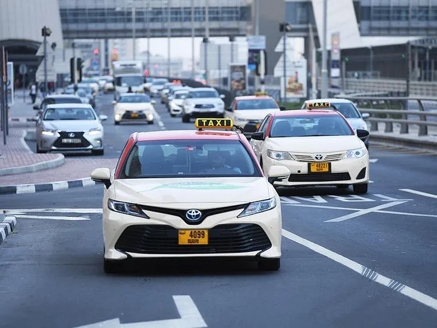 Dubai taxi usage