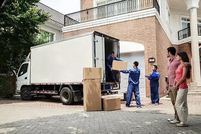moving services in Ajman