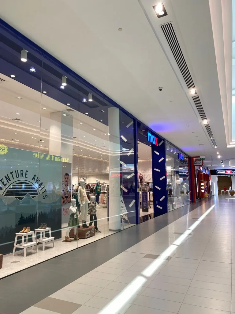 clothing stores in Umm Al Quwain