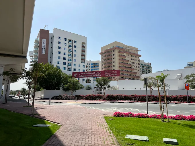 language schools in the UAE