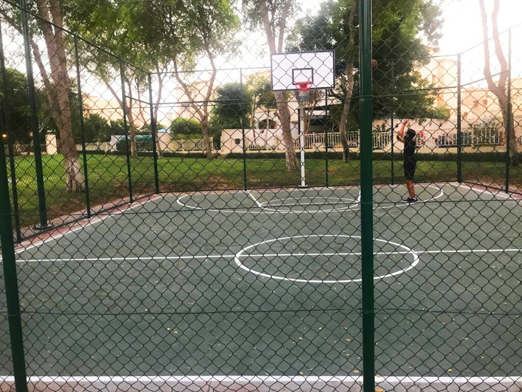 free sports courts in Dubai
