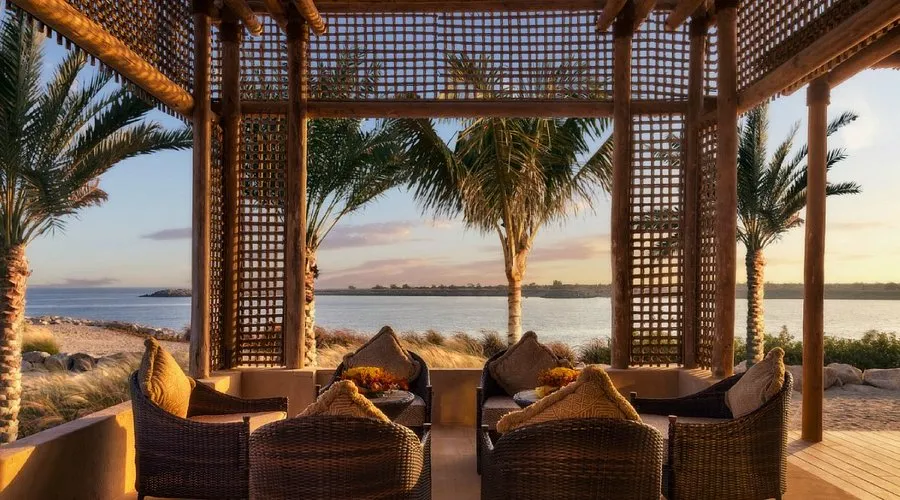 Top Cafes in Sir Bani Yas Island 2025: Ultimate Guide to Relaxing Coffee & Scenic Views