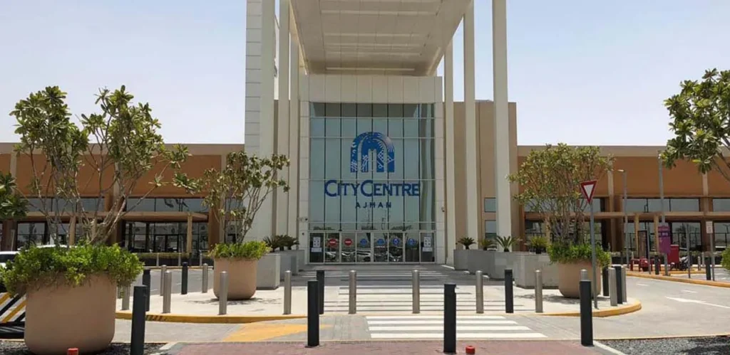 shopping in Ajman