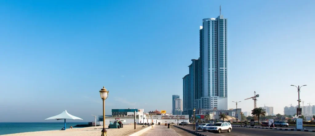 areas to live in Ajman