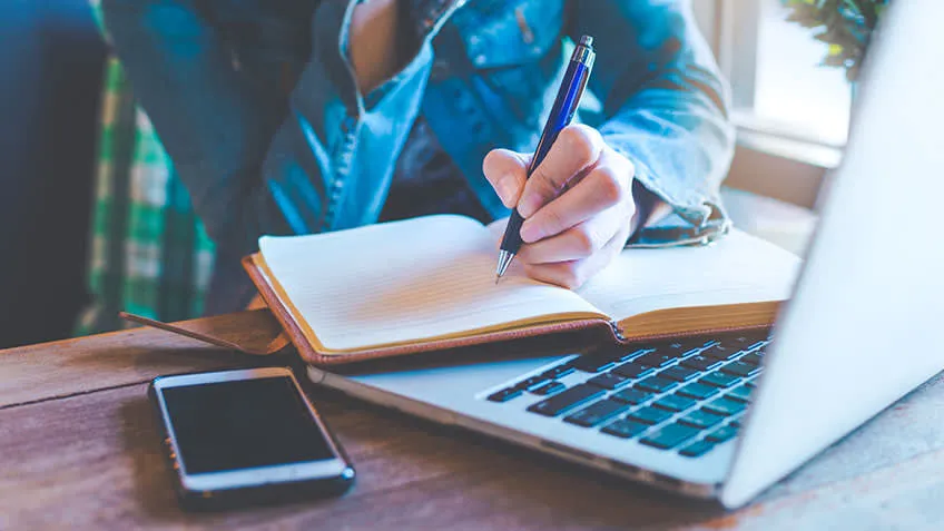 LinkedIn Content Writer
