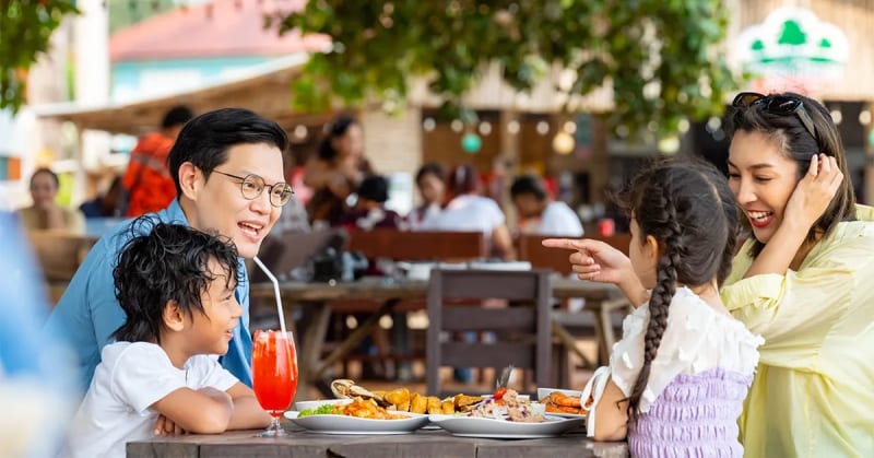 Family Restaurants in Ras Al Khaimah Guide for Happy Meals with Kids in 2025