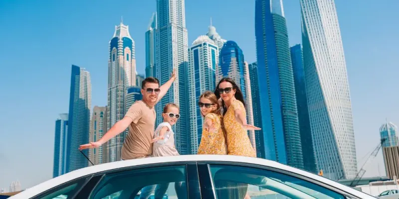 Ultimate Monthly Budget Guide for Expats in the UAE: Plan Smart & Save Big in 2025