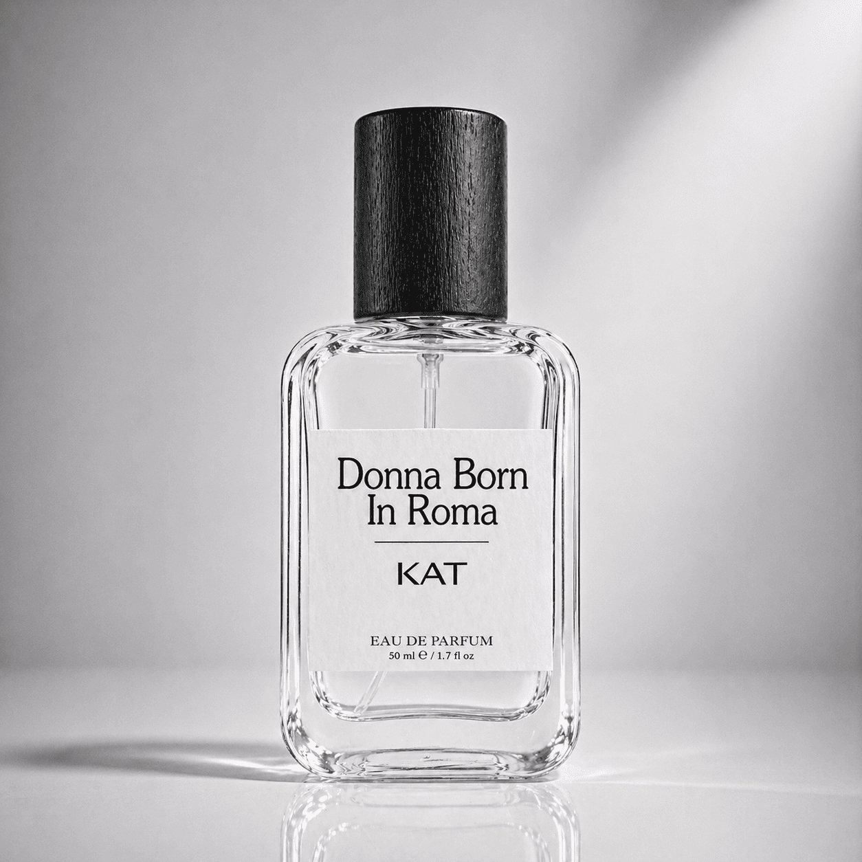 Donna Born in Roma