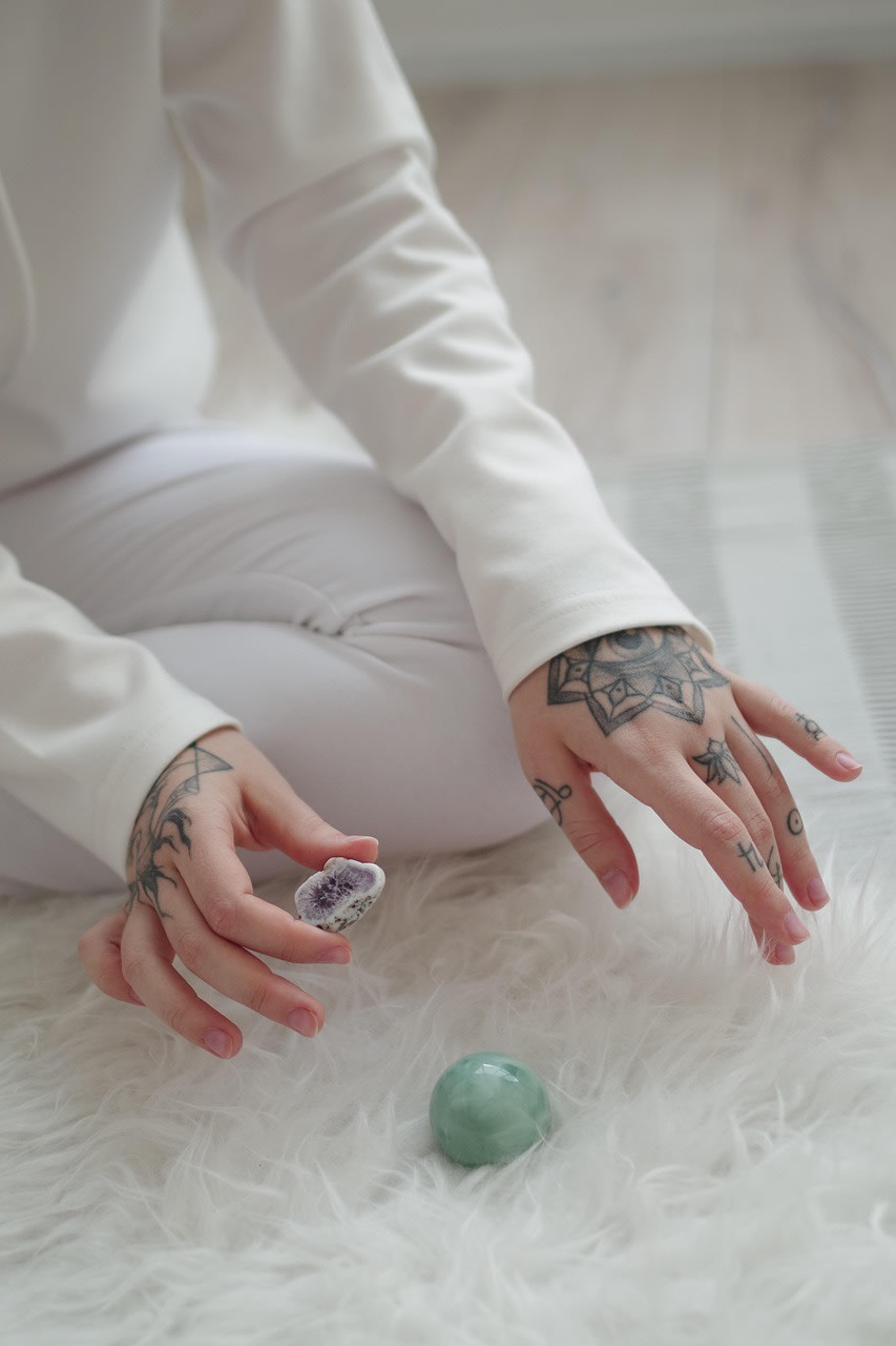 Imagen relacionada con Meditación para limpiar el mal de ojo y las malas energías (ritual guiado paso a paso)