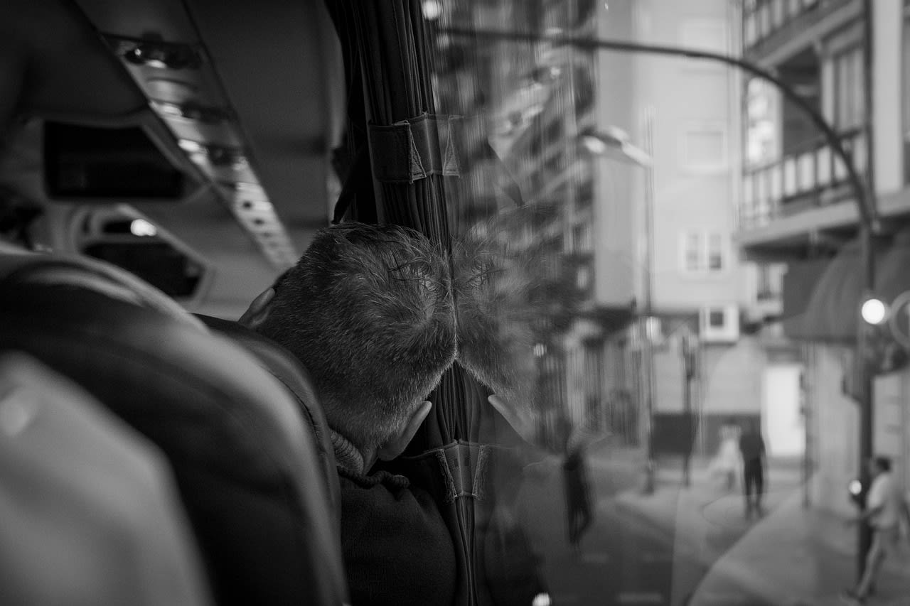 Imagen relacionada con Te sentís cansado sin razón: ¿Agotamiento o ataque energético?