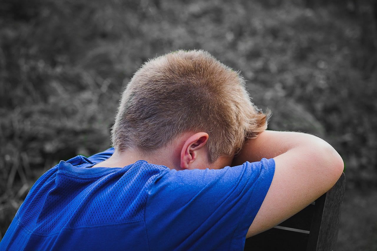 Cómo los problemas no resueltos con nuestros padres afectan nuestras vidas y metas