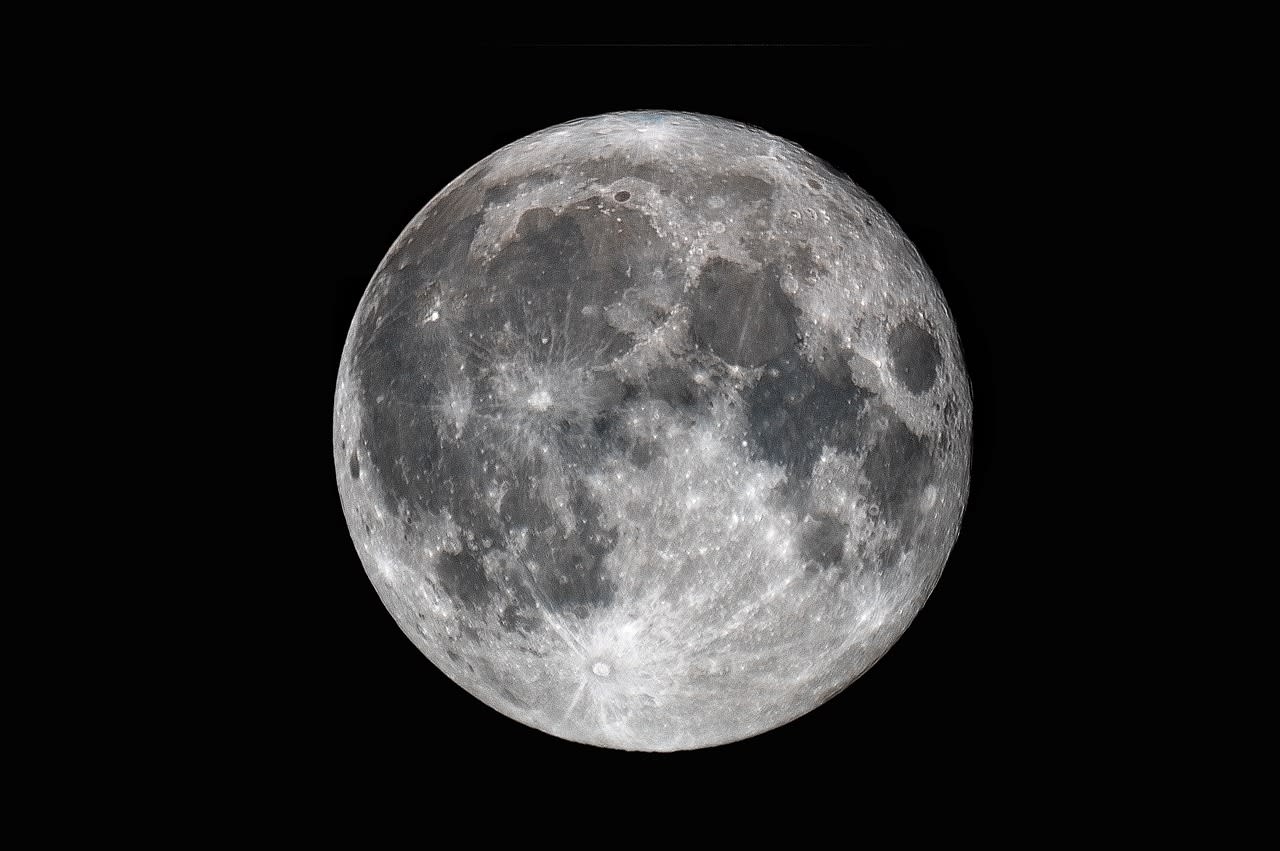 Imagen relacionada con Hoy la Luna entró en la Casa de la Muerte… y tu ansiedad no es tuya